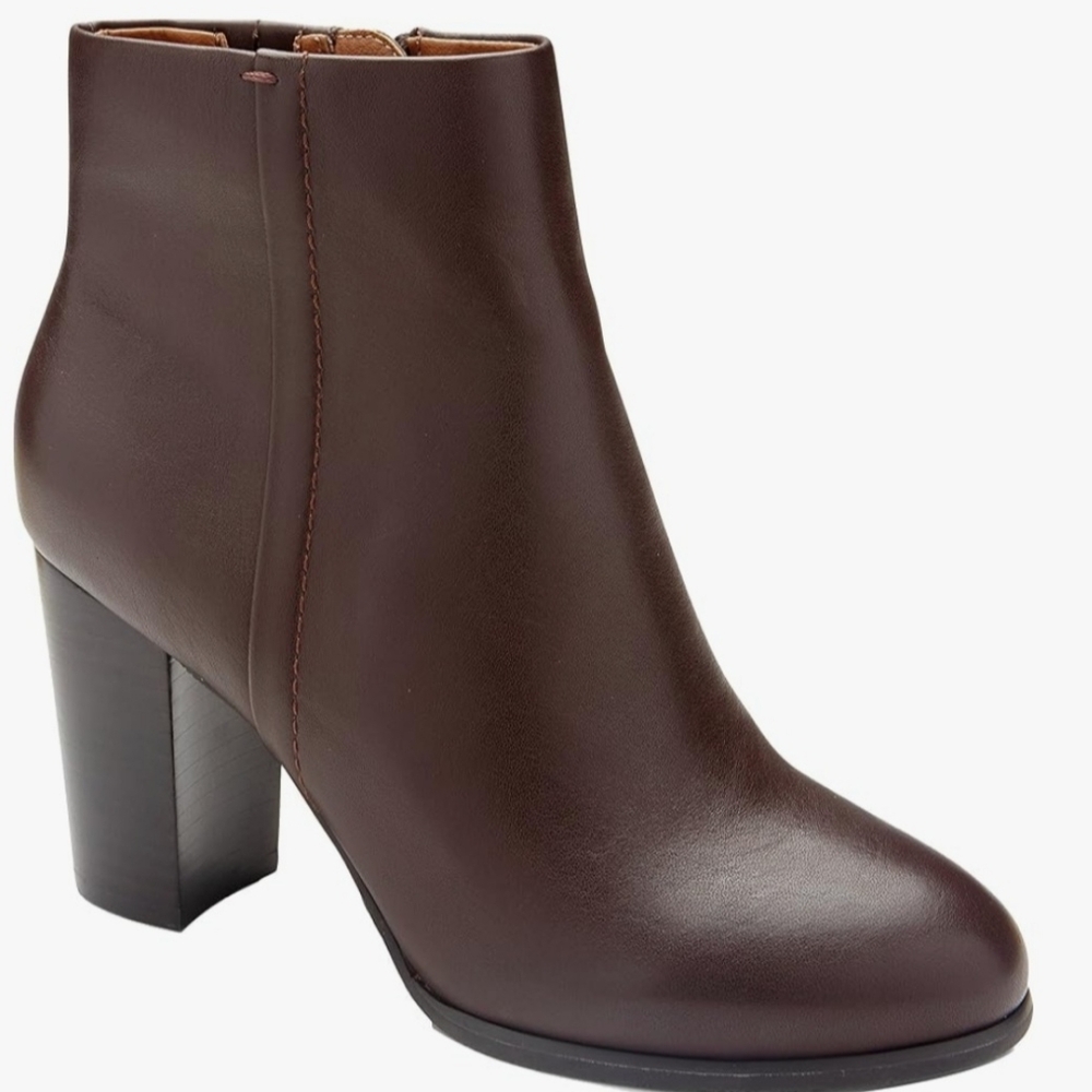 Vionic Perk Kennedy Ankle Boots